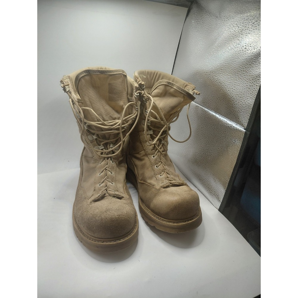 Vibram Boots Men's Size 9